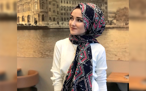 Modaya Uygun Eşarp Modelleri 