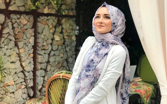 Venezia Wear'da Eşarp Modelleri 