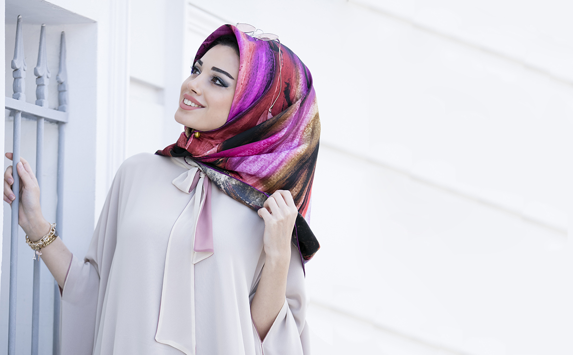 2017 Yılı Tesettür Elbise ve Eşarp Trendleri Nelerdir